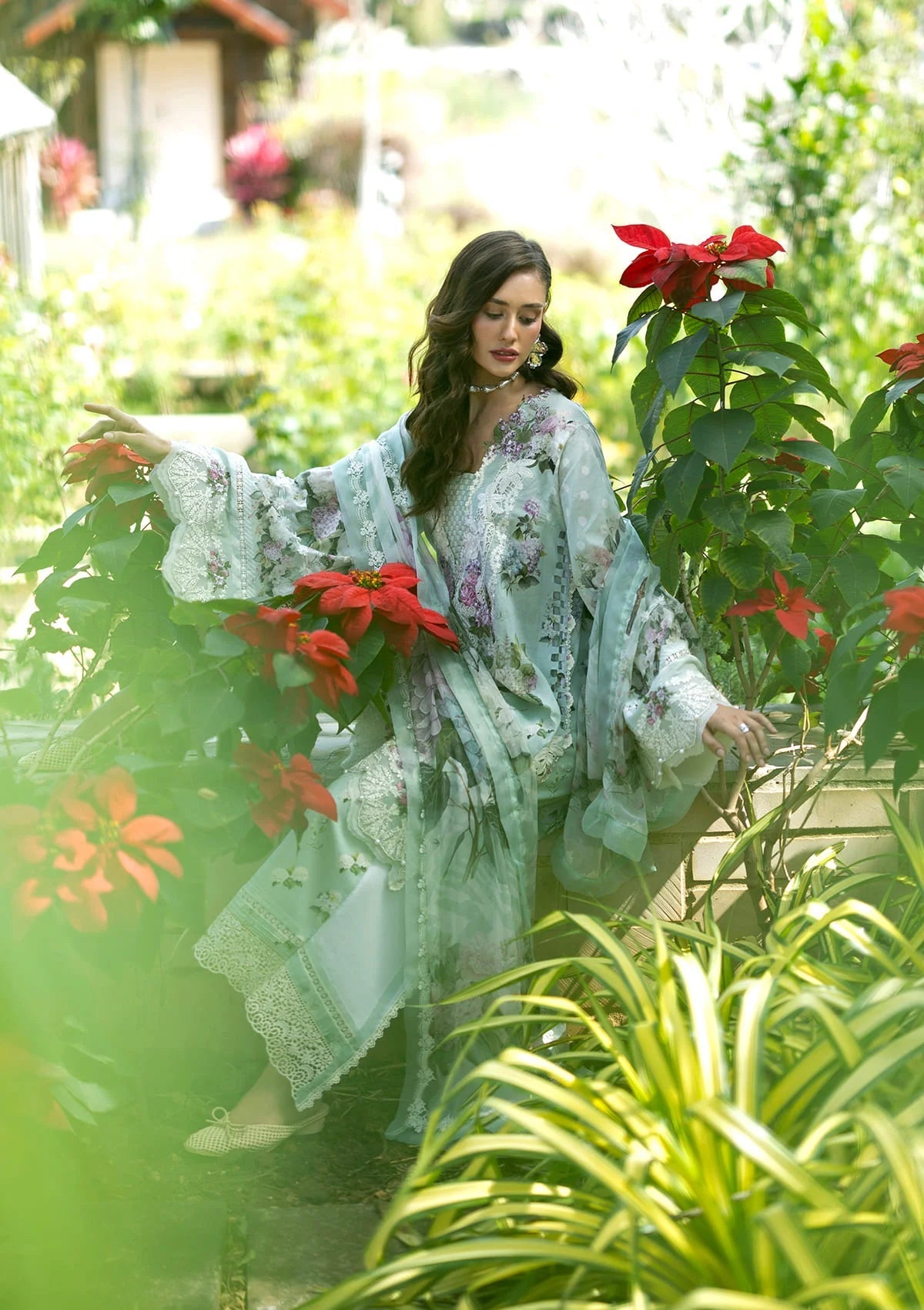 03-Piece Printed Lawn Suit - Ready To Wear