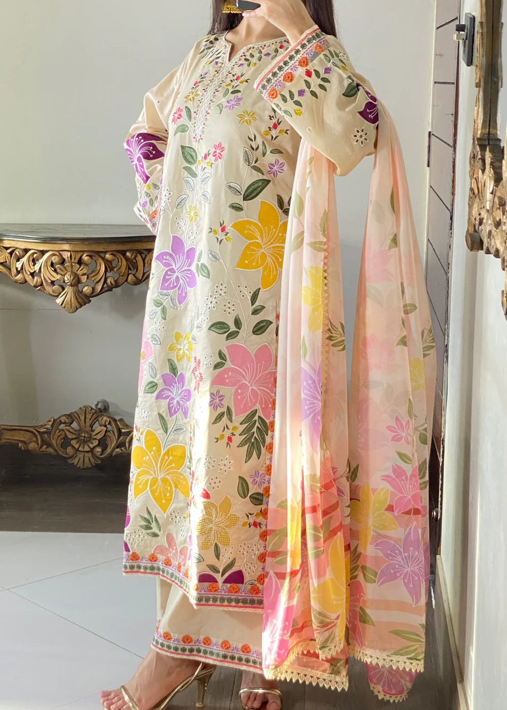 03-piece Embroidered Lawn Suit With Silk Dupatta | Ready to wear
