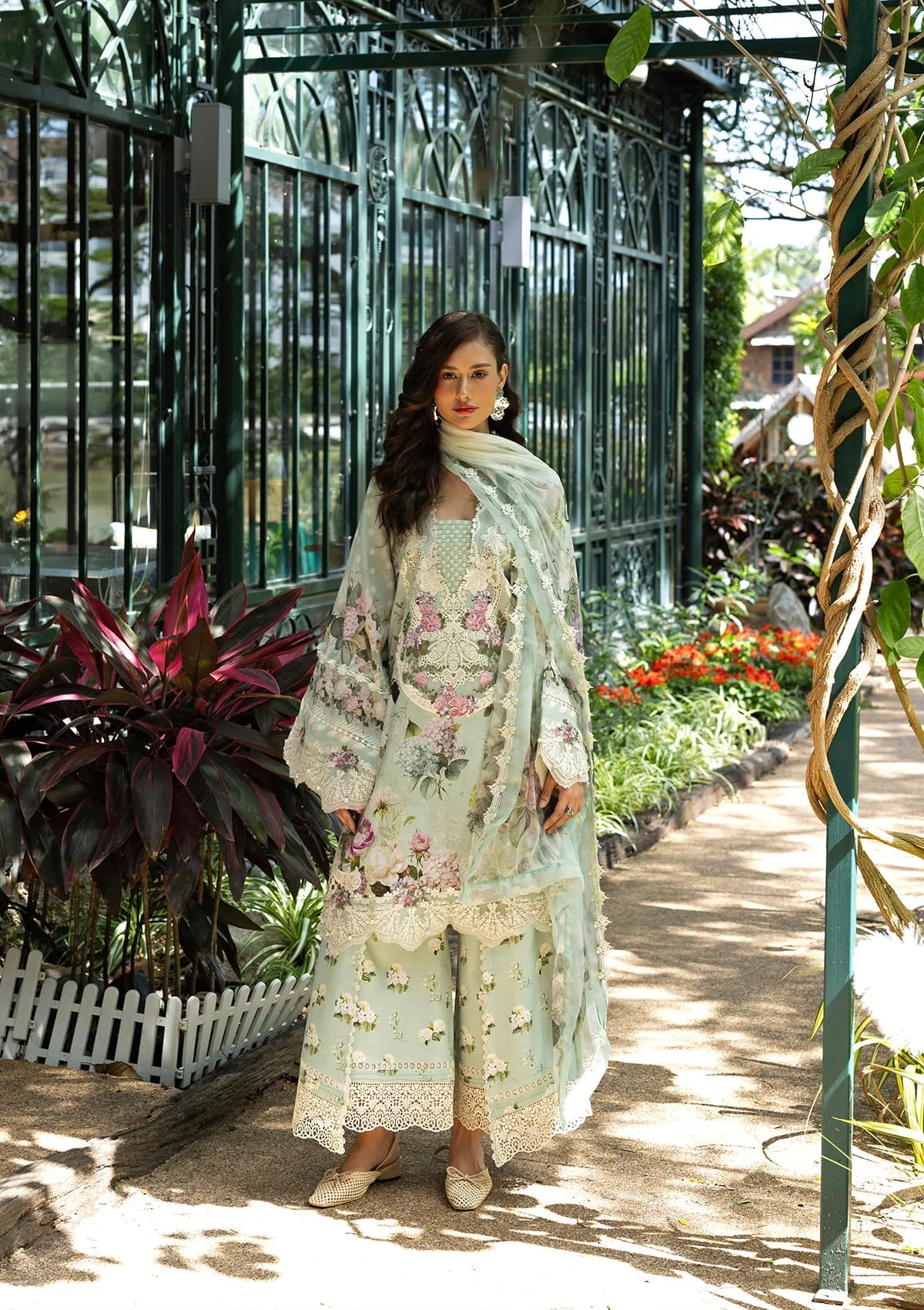 03-Piece Printed Lawn Suit - Ready To Wear