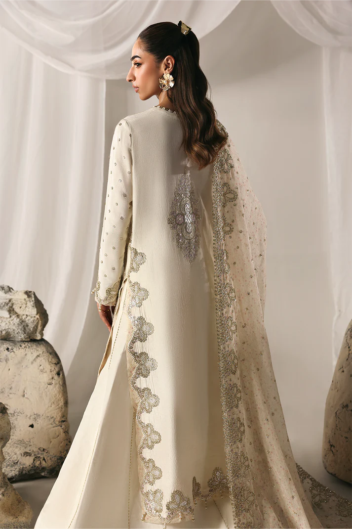 03-Piece Embroidered Lawn Suit With Chiffon Dupatta | Ready To Wear