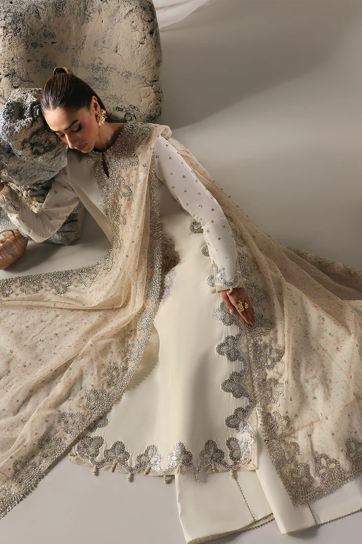 03-Piece Embroidered Lawn Suit With Chiffon Dupatta | Ready To Wear