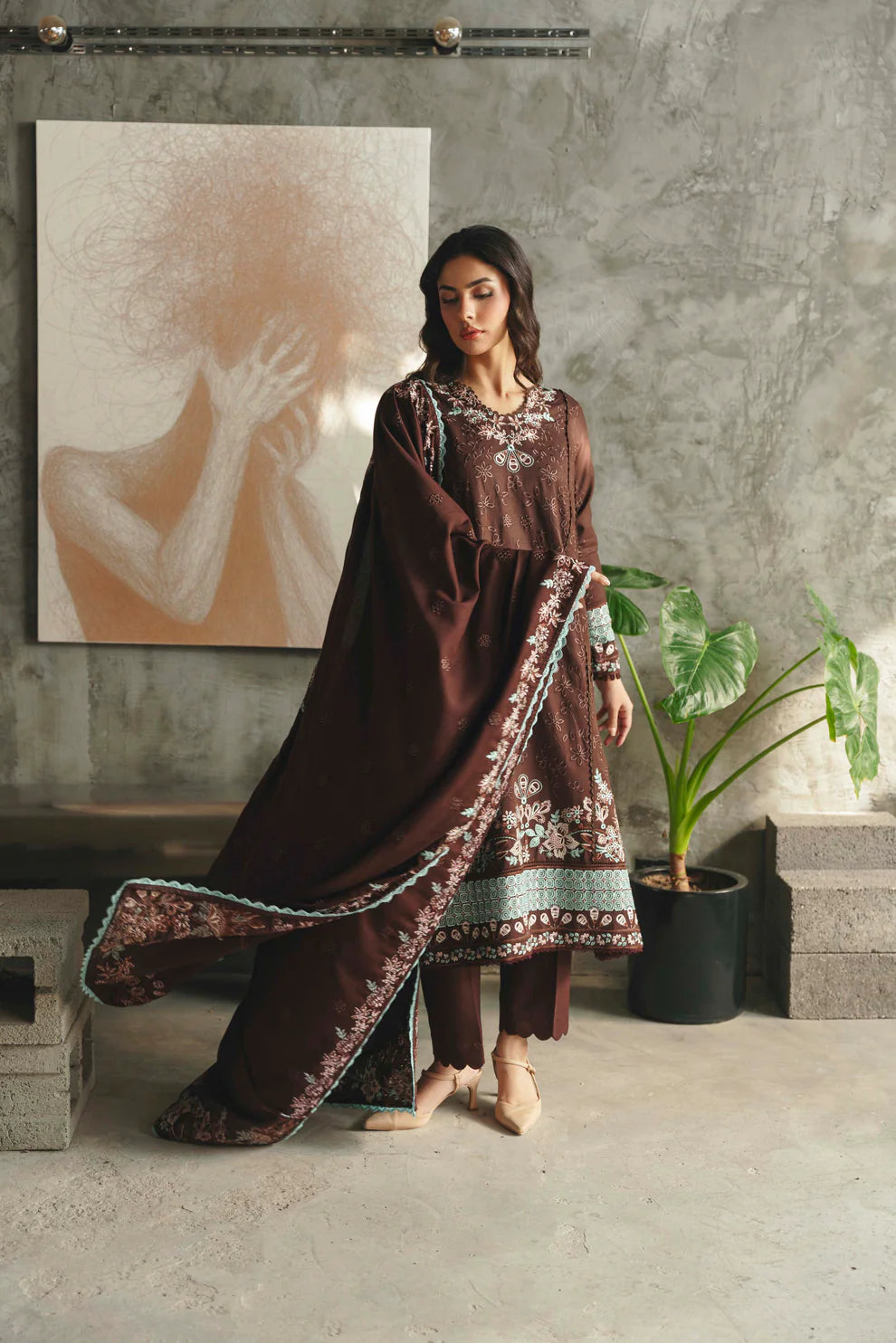 03-Lawn Suit With Thready Embroidery | Ready To Wear