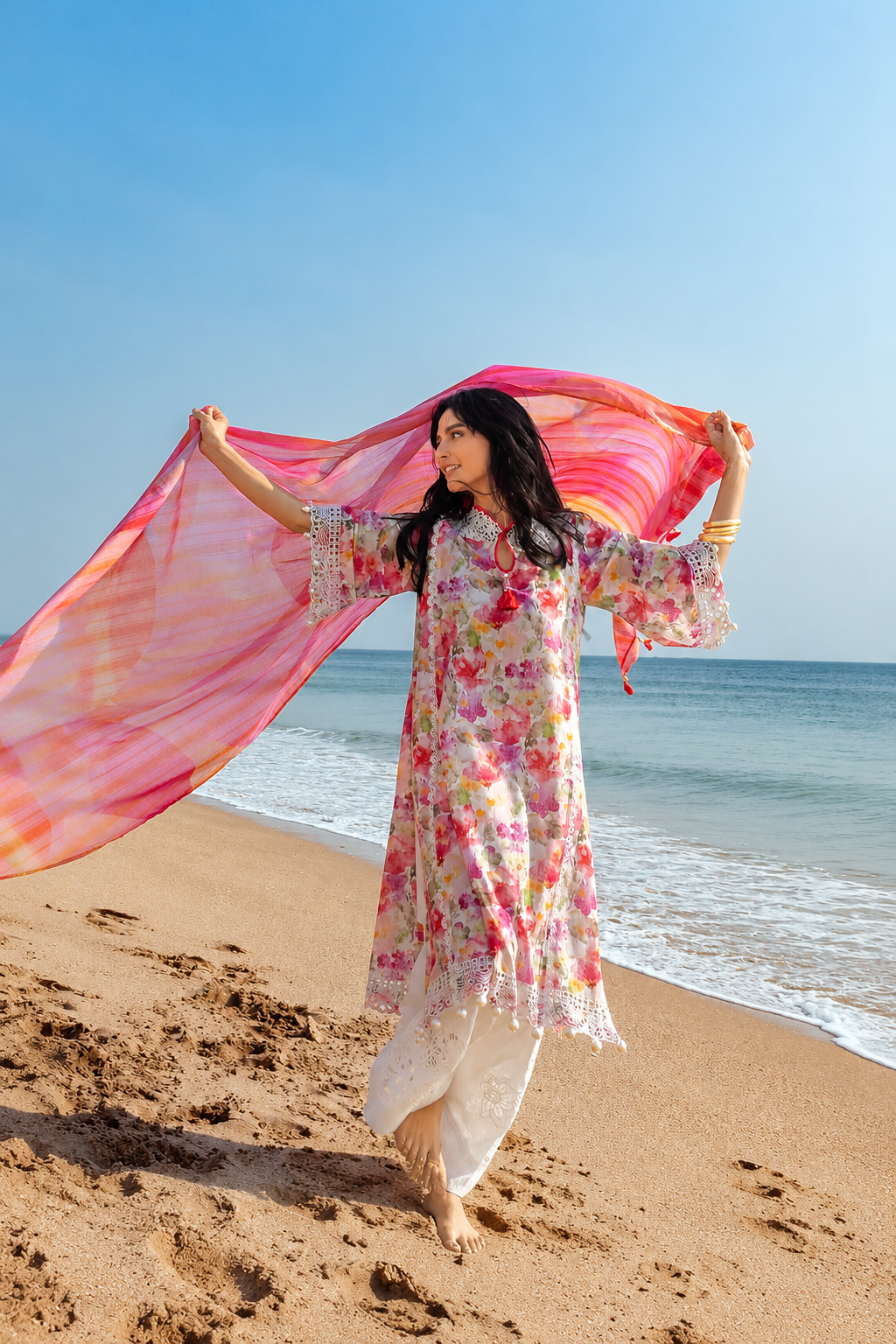 03 Piece Lawn Suit - Ready To  Wear