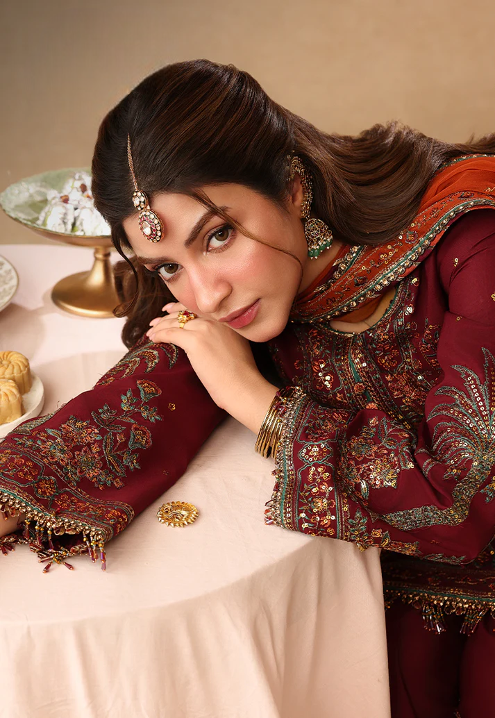 03 Piece Embroidered Chiffon Suit - Ready  To Wear