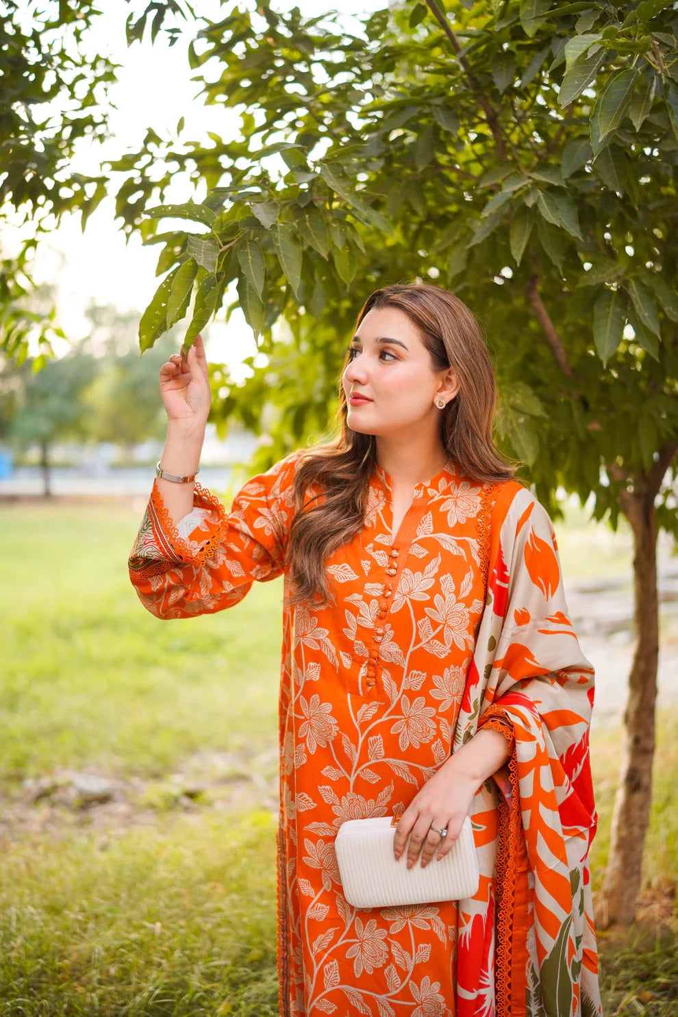 03-Piece Printed Lawn Suit - Ready To Wear