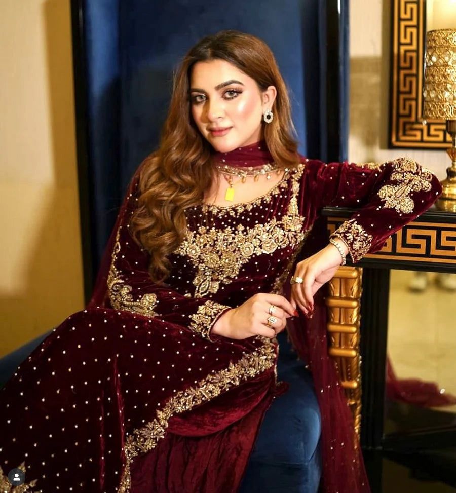 03-Piece Luxury Velvet Suit - Ready To Wear