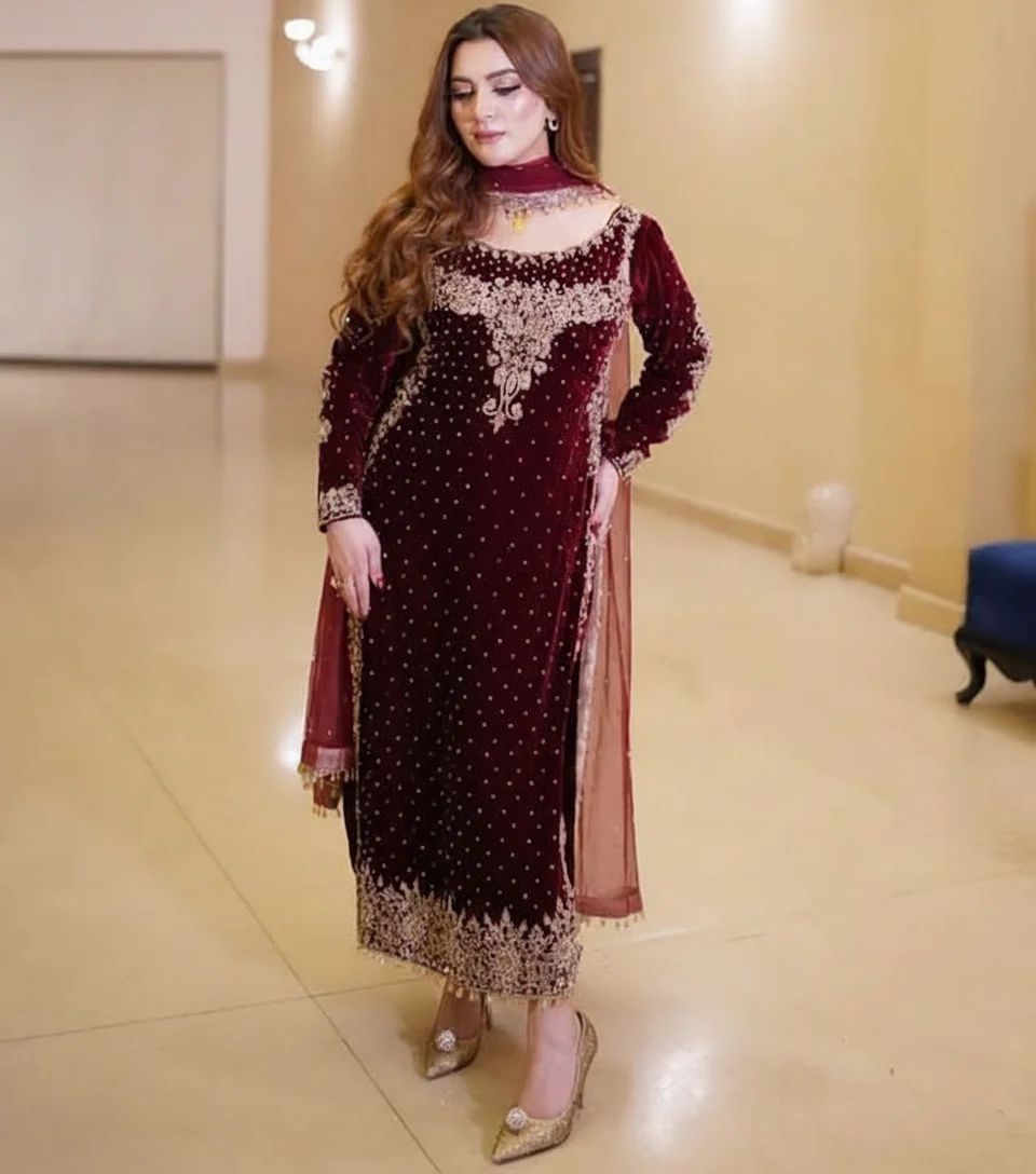 03-Piece Luxury Velvet Suit - Ready To Wear
