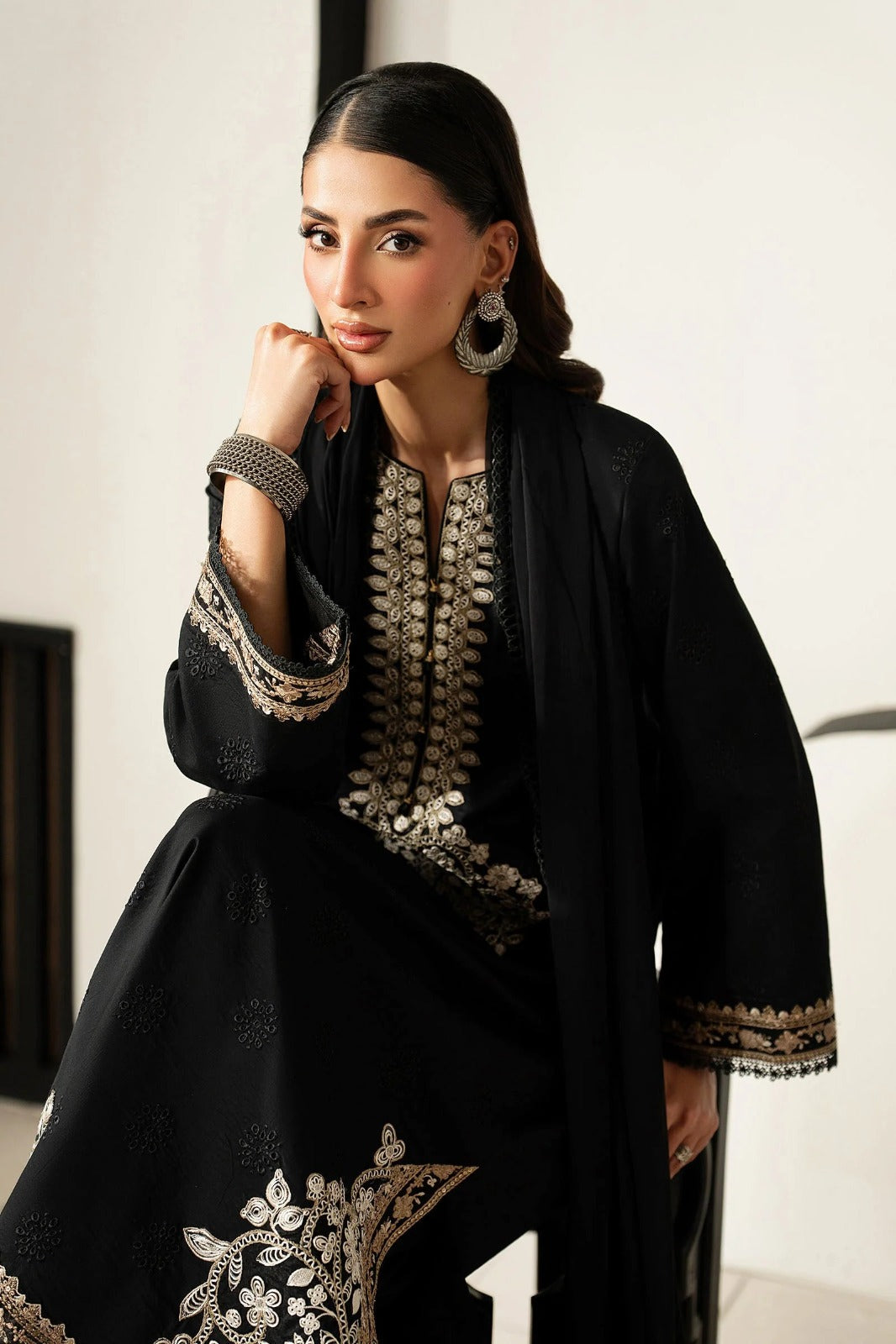 03-Piece Embroidered Lawn Suit With Chiffon Dupatta | Ready To Wear