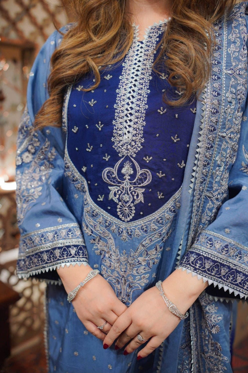 03-Piece Shamoz Silk Suit With Chiffon Dupatta | Ready To Wear