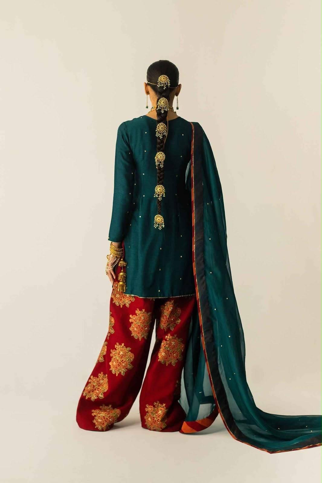 03-Piece Embroidered Chiffon Suit - Ready To Wear