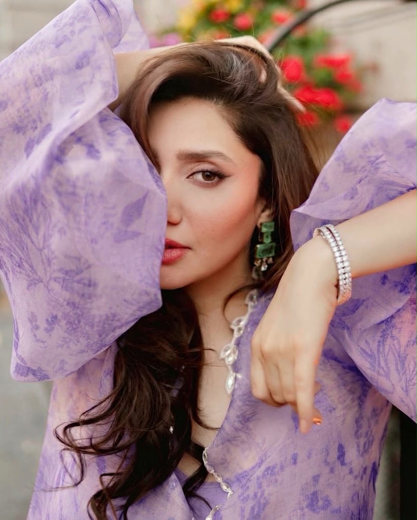 03-Piece Sheesha Silk Suit - Ready To Wear
