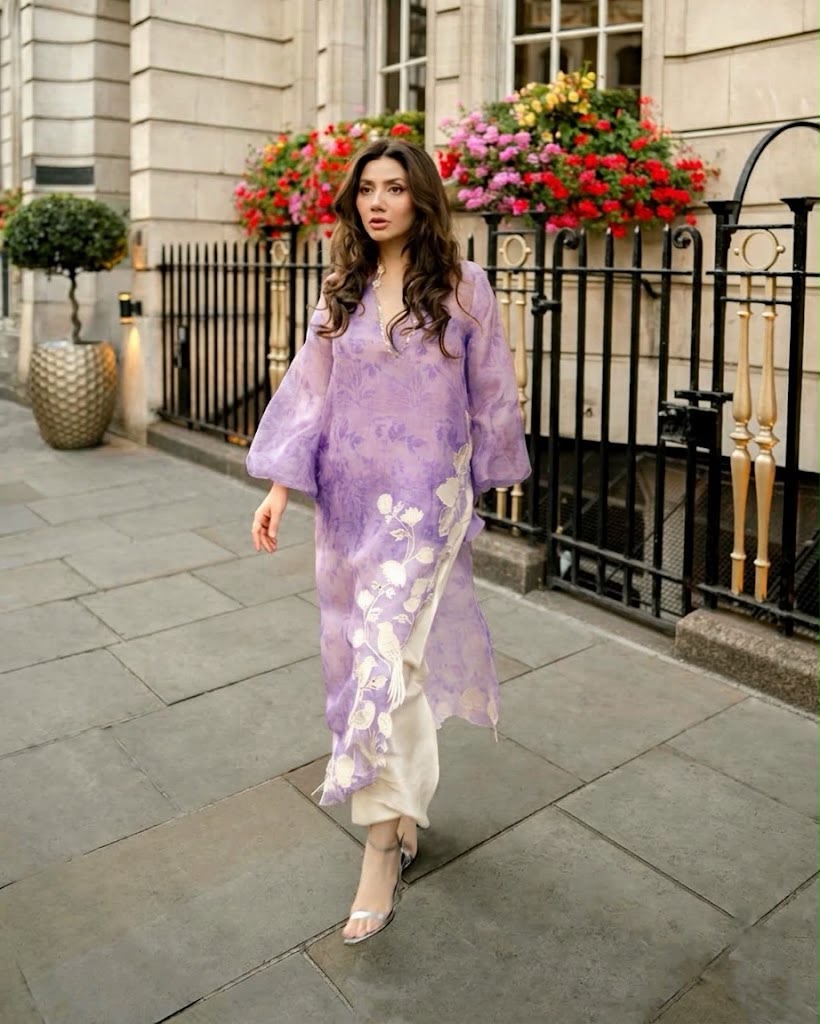 03-Piece Sheesha Silk Suit - Ready To Wear