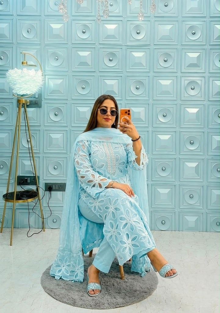 03-Piece Luxury Embroidered Lawn Suit - Ready To Wear