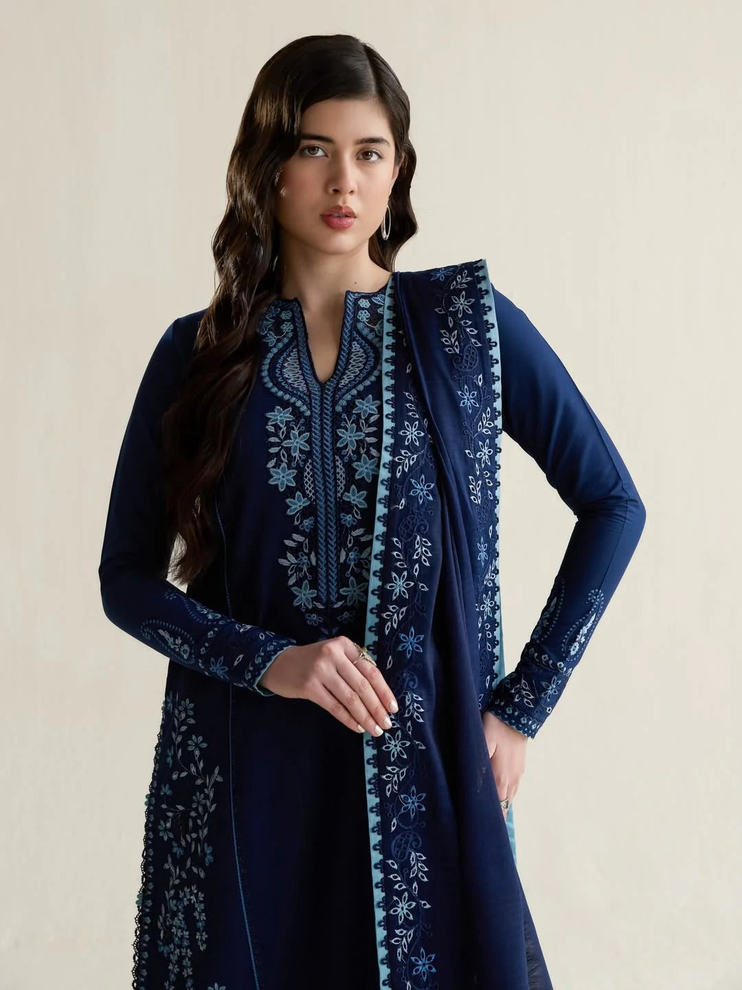 03-Piece Egyptian Lawn Suit - Ready  To Wear